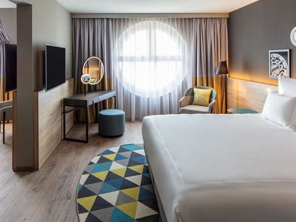 BASEL MARRIOTT HOTEL - Photo 14