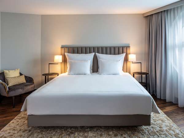 BASEL MARRIOTT HOTEL - Photo 26