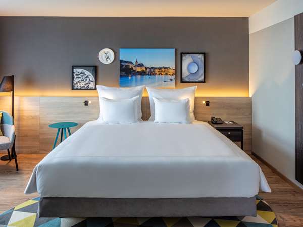 BASEL MARRIOTT HOTEL - Photo 4