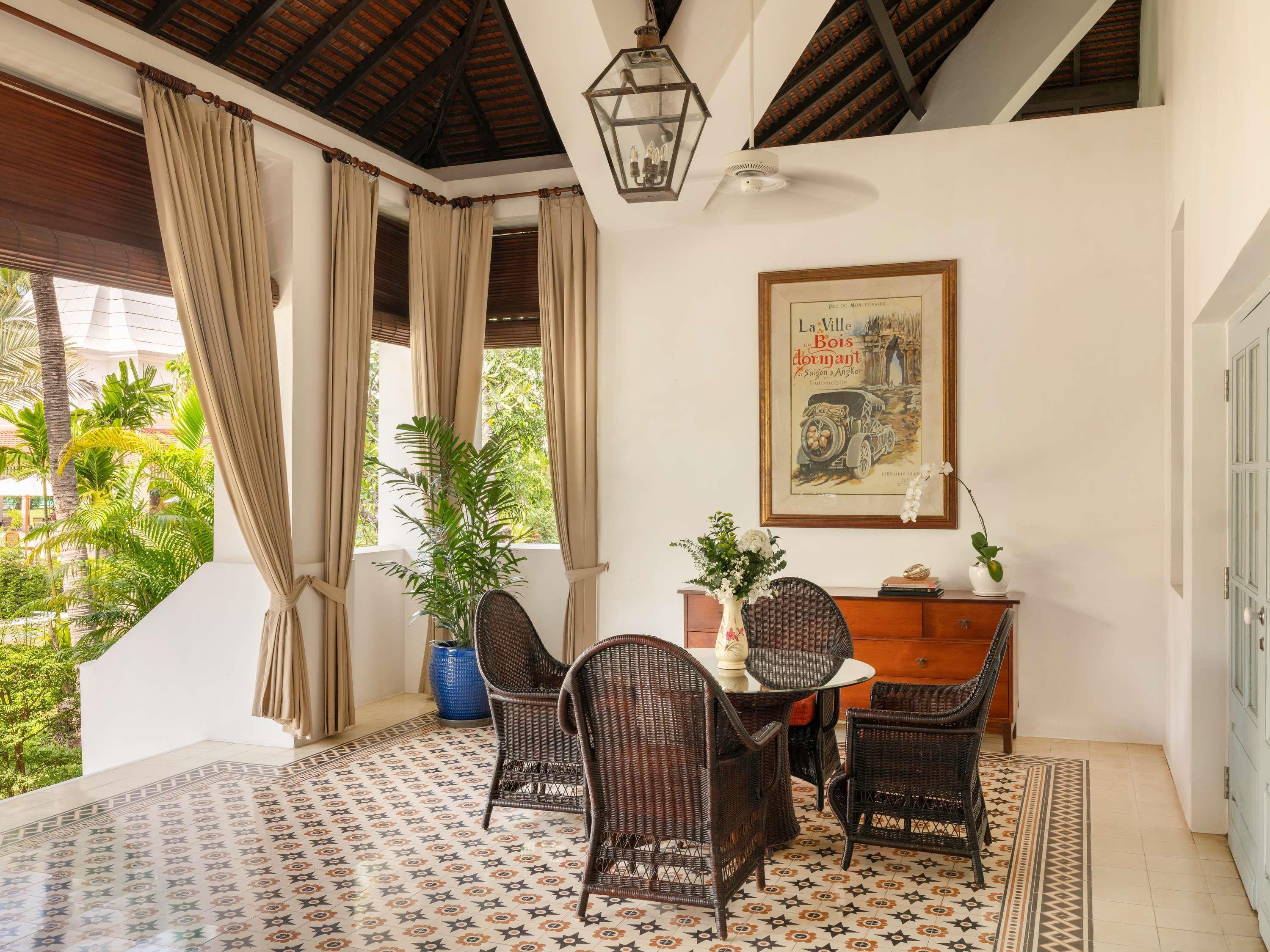 Raffles Grand Hotel d'Angkor - Tap to explore photos