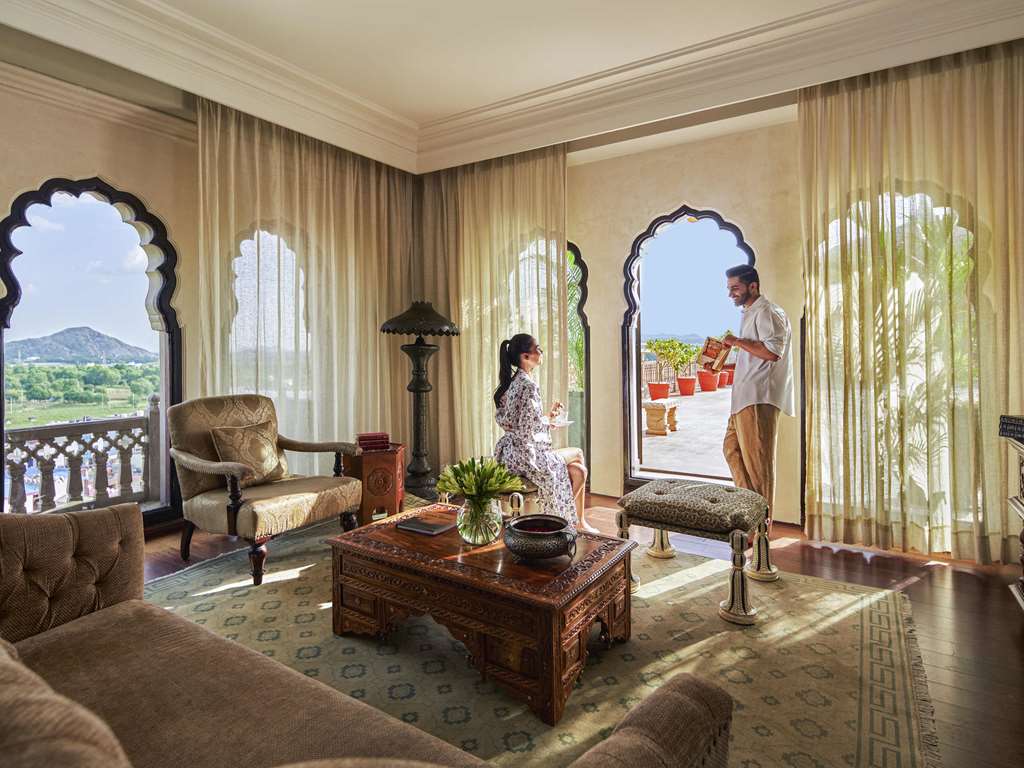 Guest photo