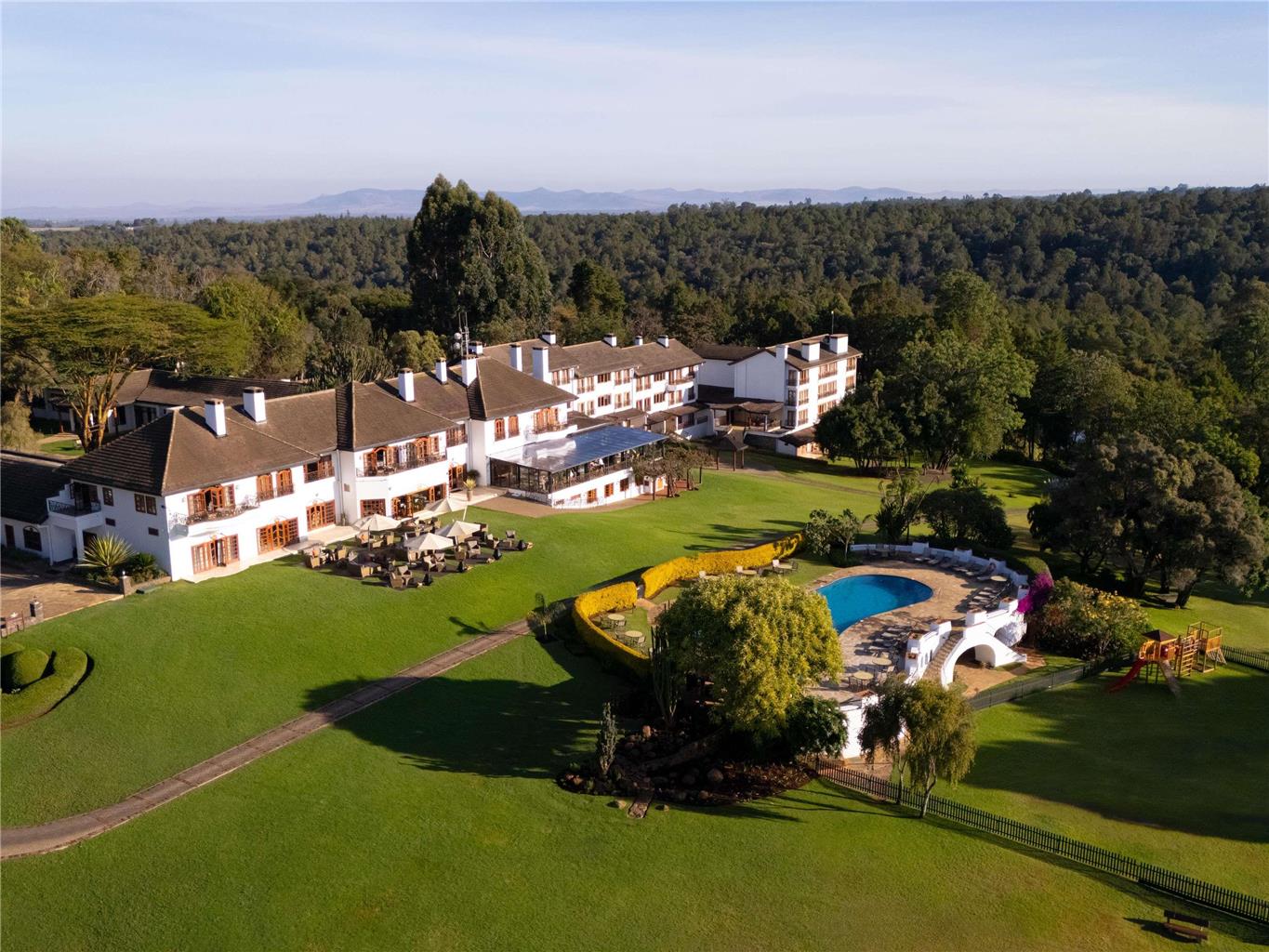 Fairmont Mount Kenya Safari Club