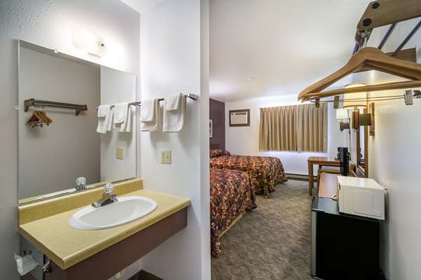  - Rodeway Inn Wibaux