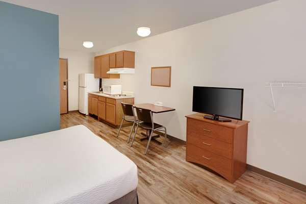  - WoodSpring Suites Council Bluffs - I-29, Exit 52