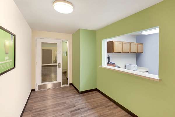  - WoodSpring Suites Council Bluffs - I-29, Exit 52
