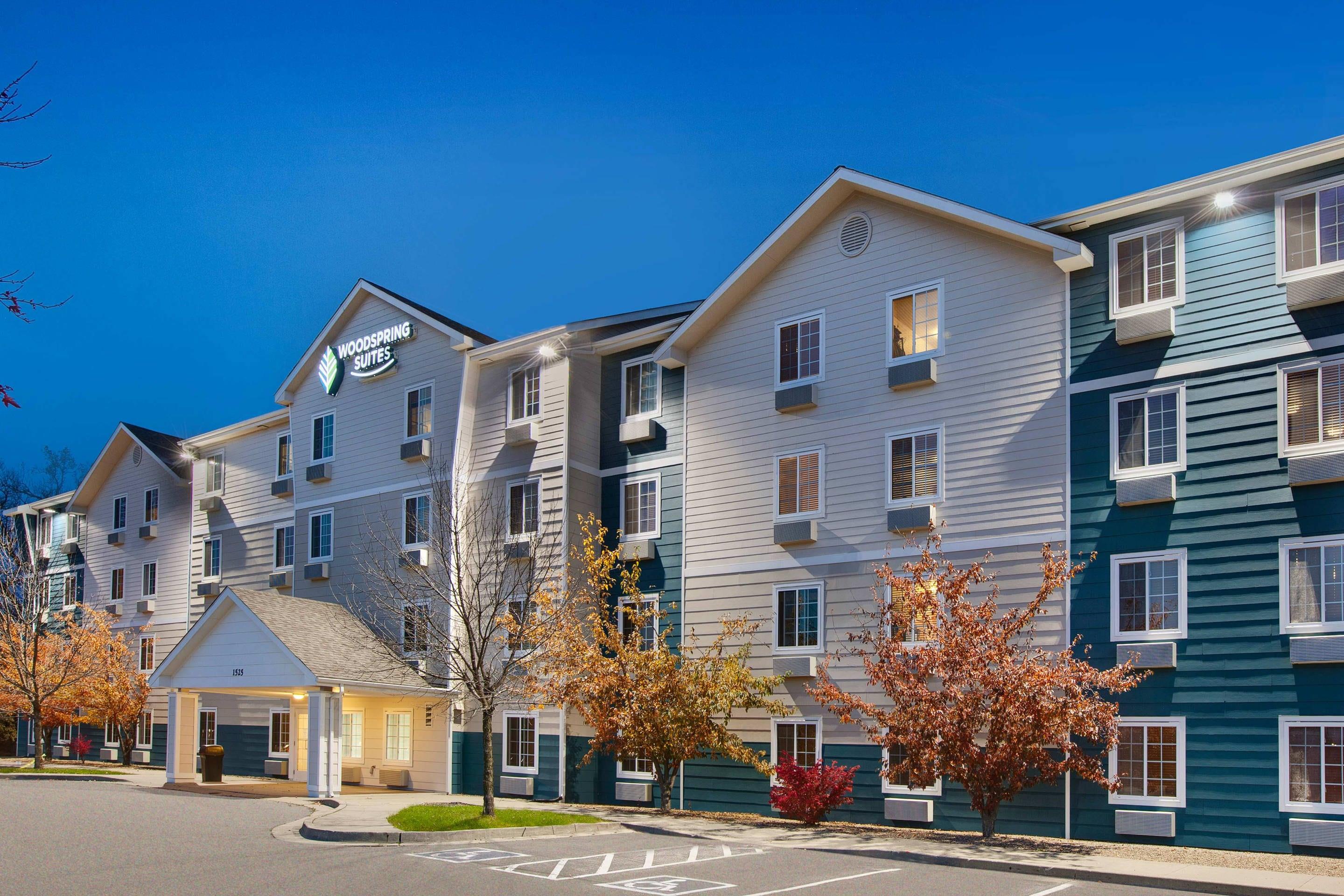 Hotel exterior | WoodSpring Suites Council Bluffs, an Extended Stay Hotel
