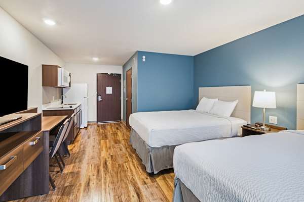  - WoodSpring Suites Davenport