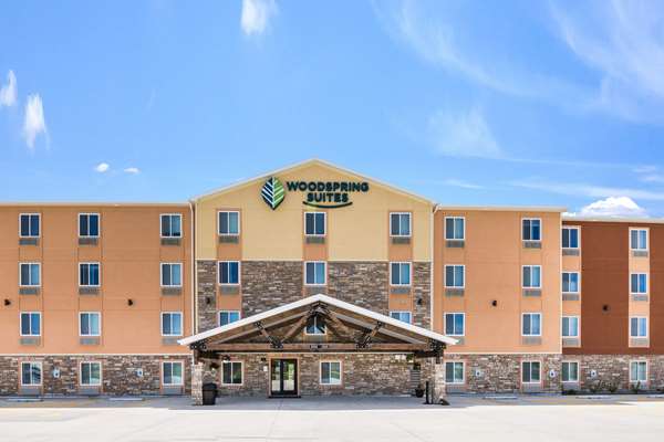 Exterior view - WoodSpring Suites Davenport