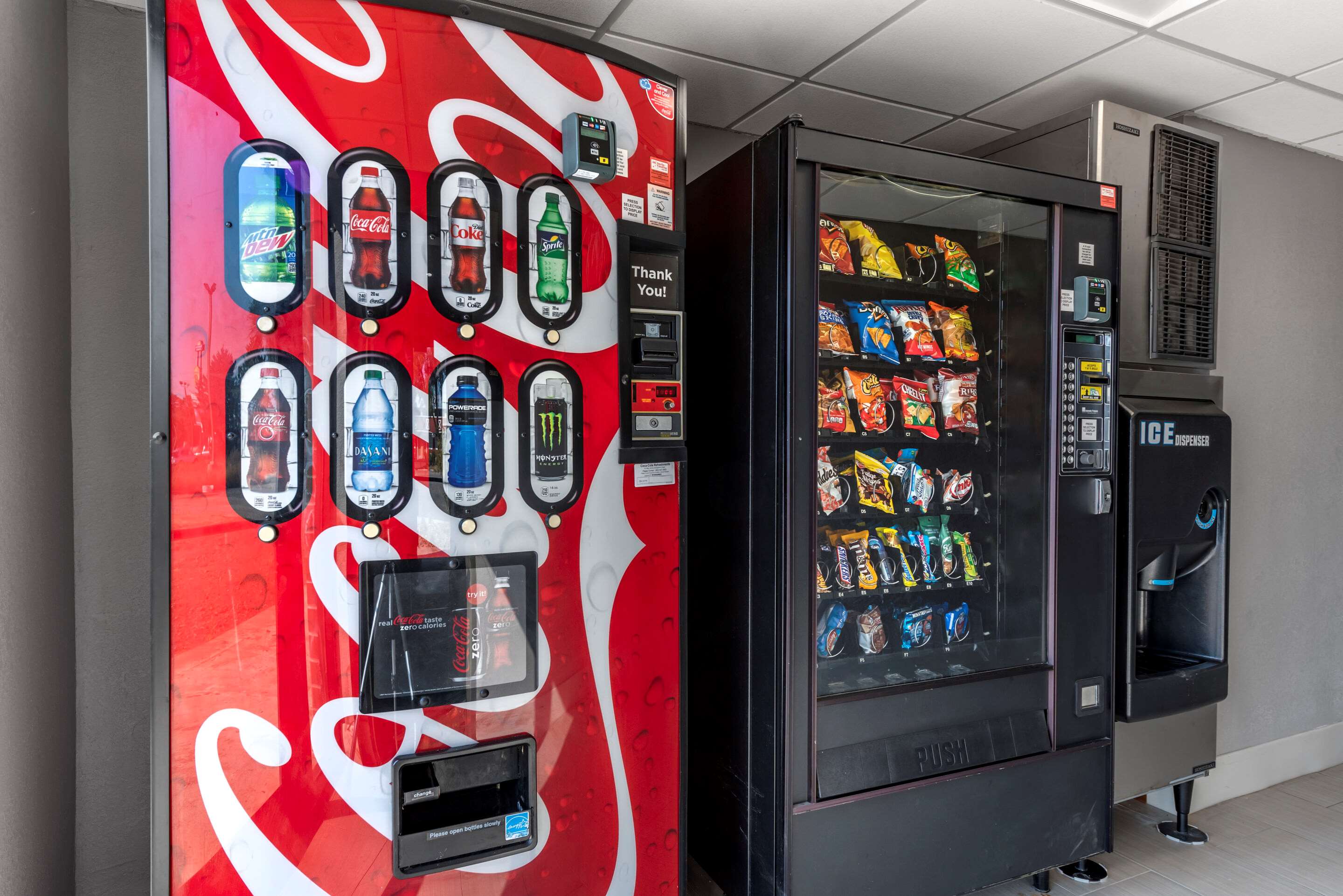 Hotel vending area | Sleep Inn Terre Haute University Area