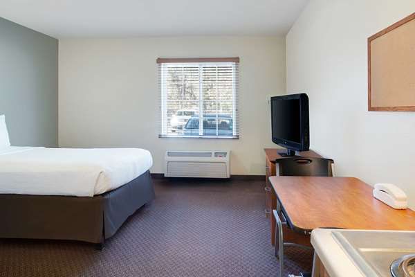  - WoodSpring Suites East Baton Rouge - I-12, Exit 4