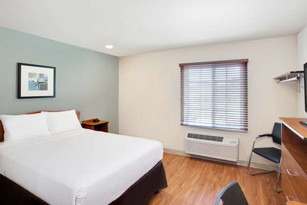  - WoodSpring Suites Lafayette