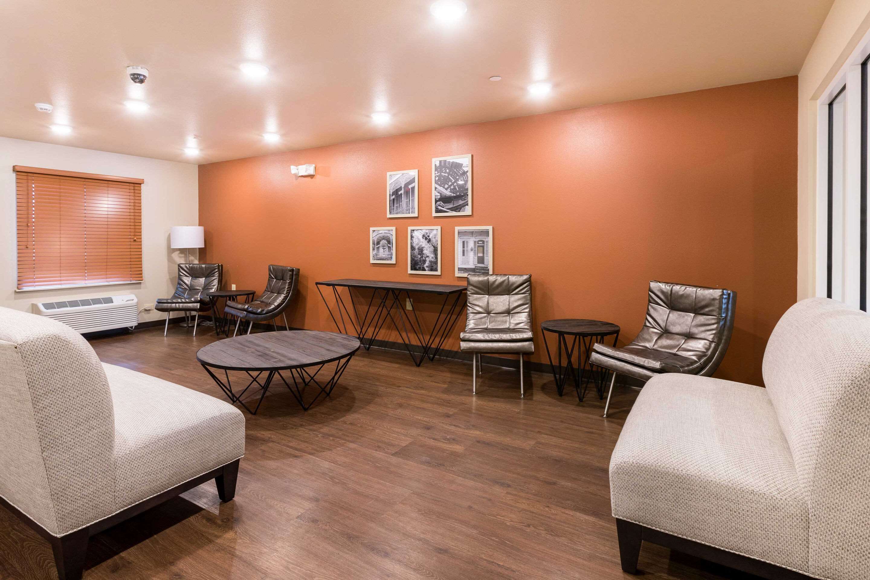 Lobby with sitting area