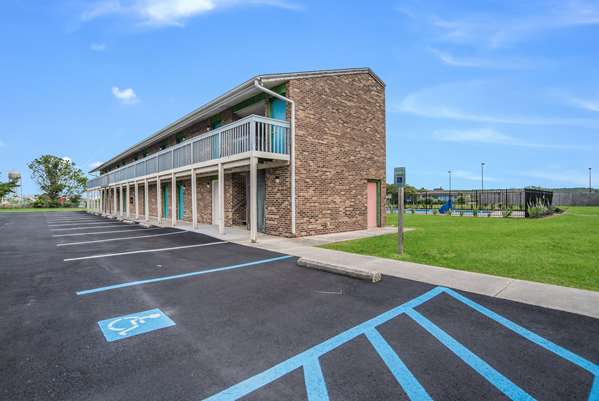 Exterior view - Rodeway Inn Crisfield