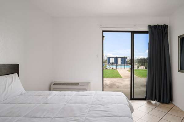  - Rodeway Inn Crisfield