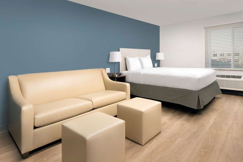 WOODSPRING SUITES CHARLOTTE GASTONI-guestroom-Guest Room,Suite,On-Site.jpg