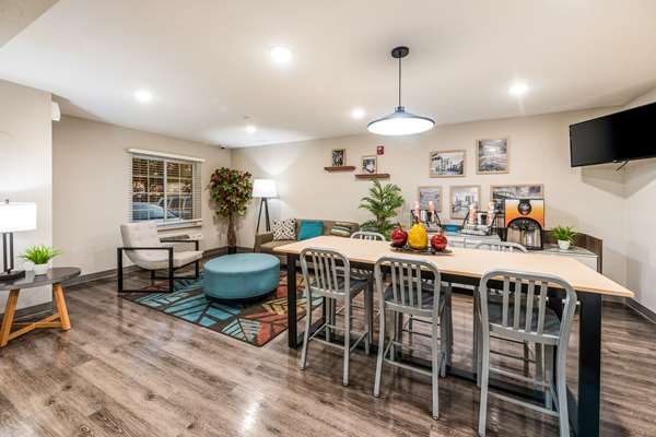  - WoodSpring Suites West Columbus - I-270, Exit 10