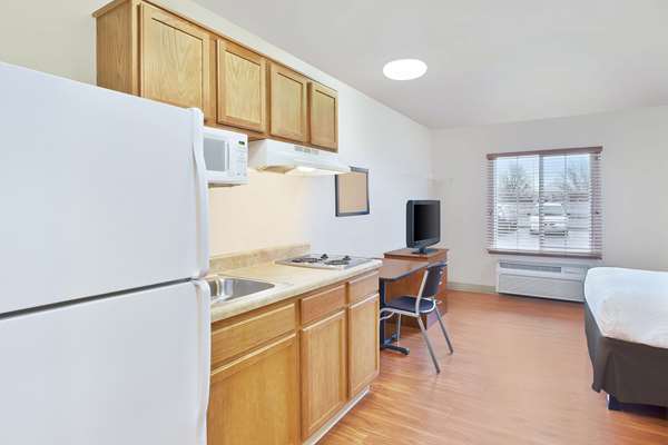  - WoodSpring Suites Groveport