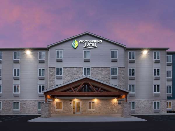 Exterior view - WoodSpring Suites Maumee - I-475, Exit 6