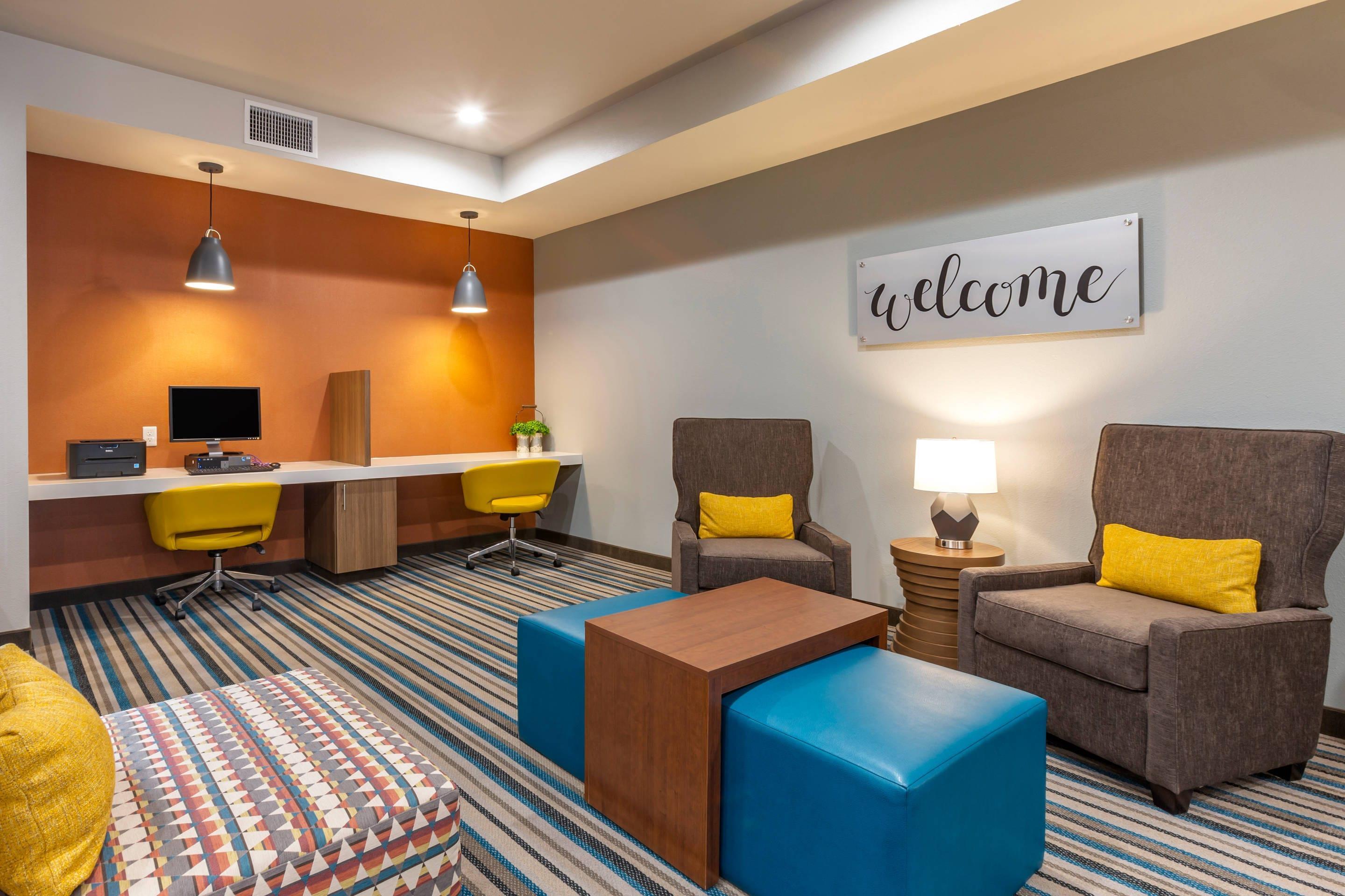 Computer in the lobby | MainStay Suites