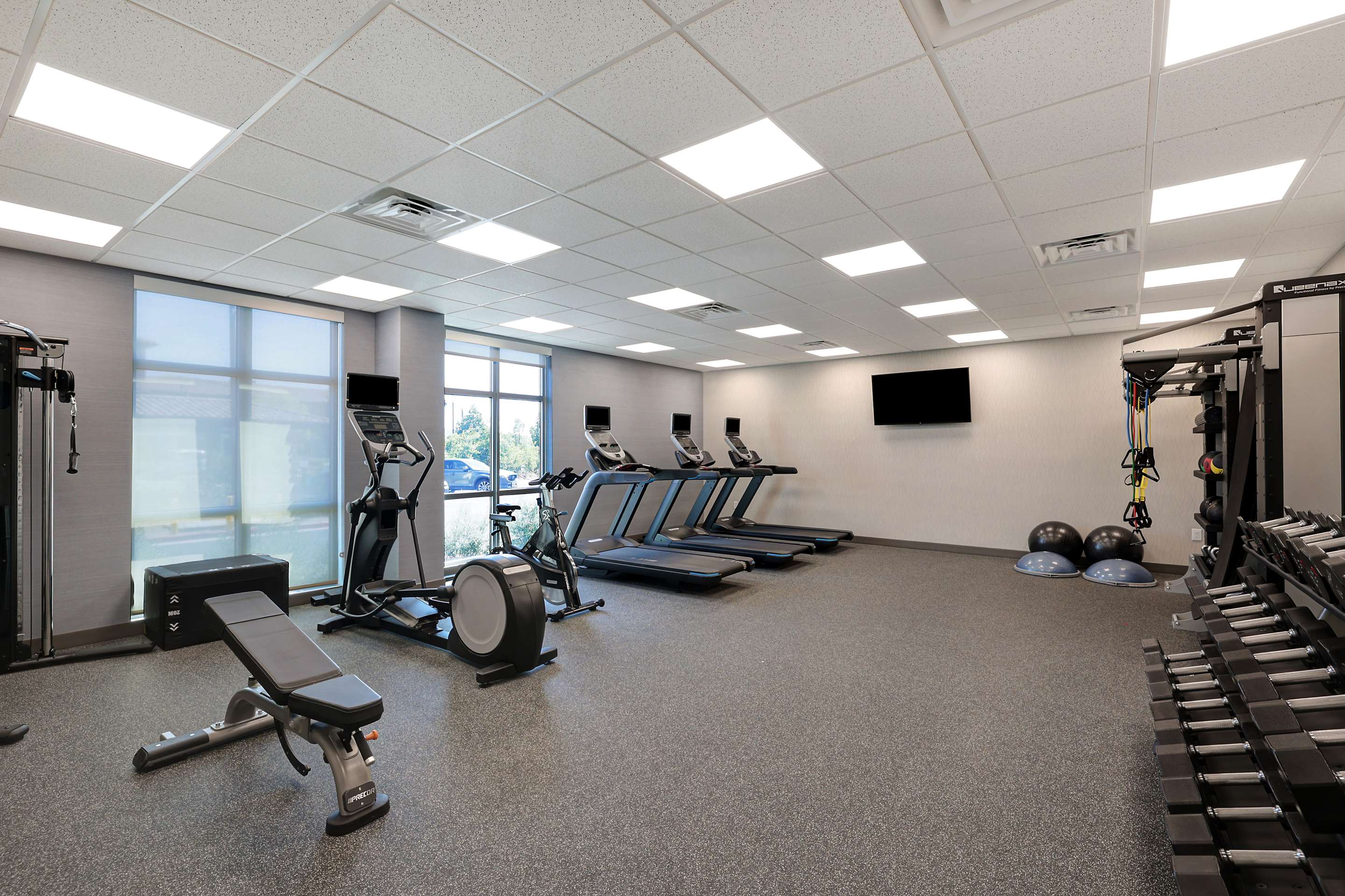 Health club fitness center gym | Homewood Suites by Hilton Santa Clarita