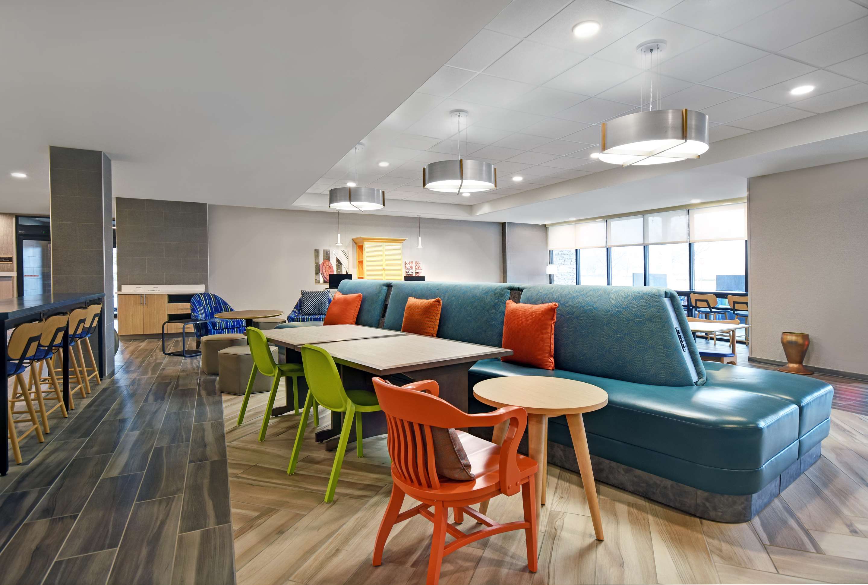 Lobby | Home2 Suites by Hilton Springdale Cincinnati