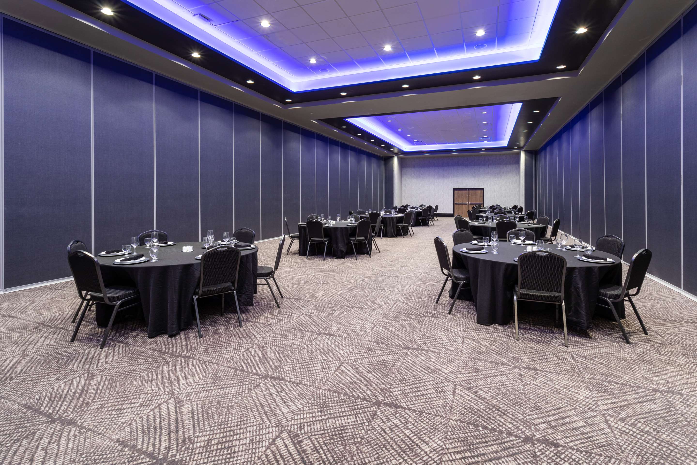 Meeting Room | Hilton Garden Inn Hays