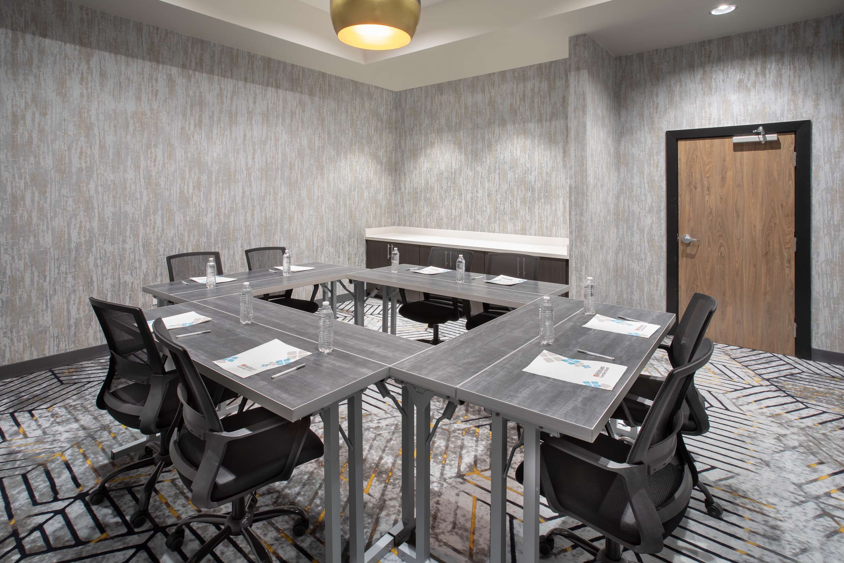 Meeting Room | Hilton Garden Inn Hays