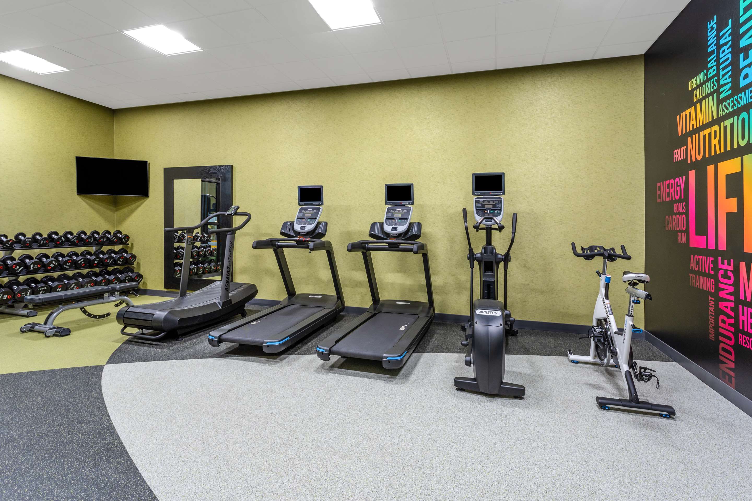 Health club fitness center gym | Hilton Garden Inn Hays
