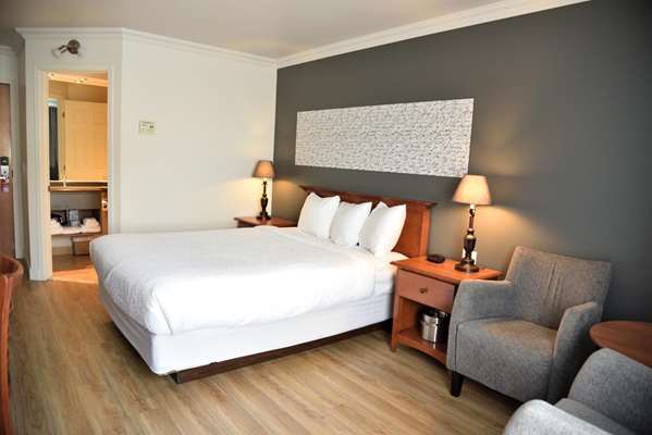  - Hotel L'Empress Rimouski