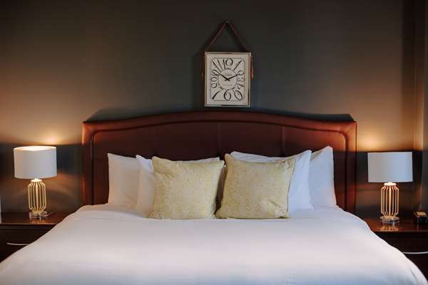 - Mercer Hotel Stratford