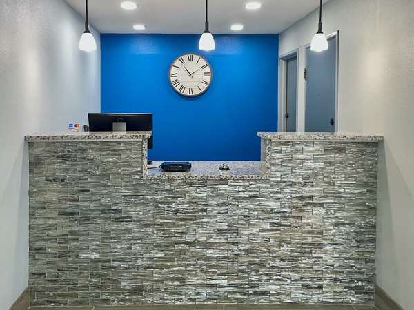  - Rodeway Inn Lamoni