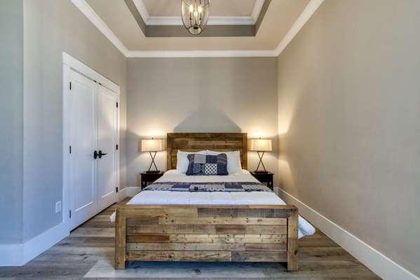 Suite - Central Hotel Downtown Sevierville