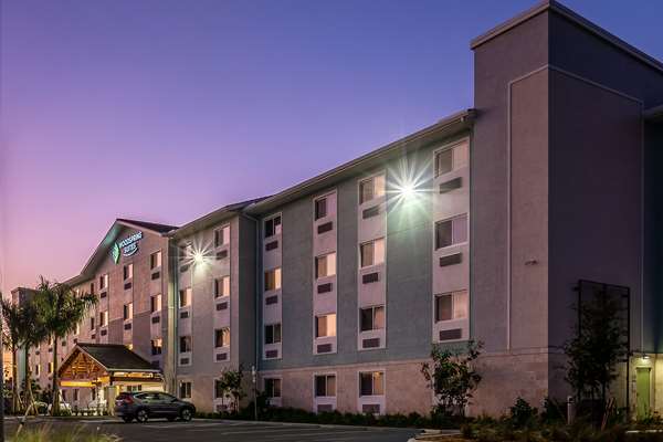 Exterior view - WoodSpring Suites West Naples