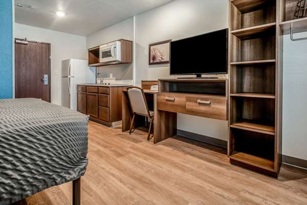  - WoodSpring Suites West Naples