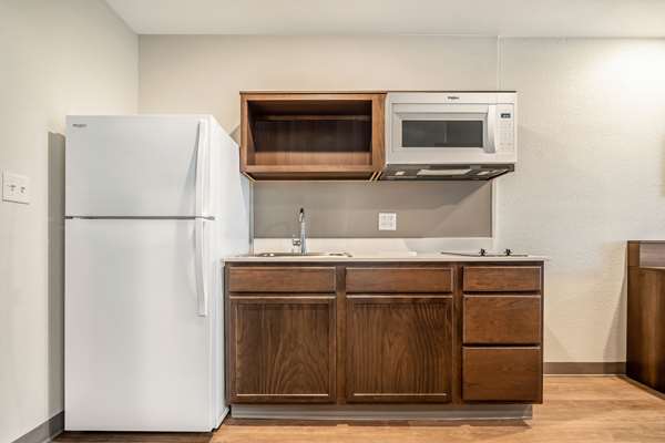  - WoodSpring Suites West Naples