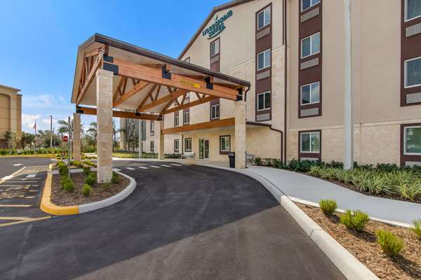 Exterior view - WoodSpring Suites Tamarac