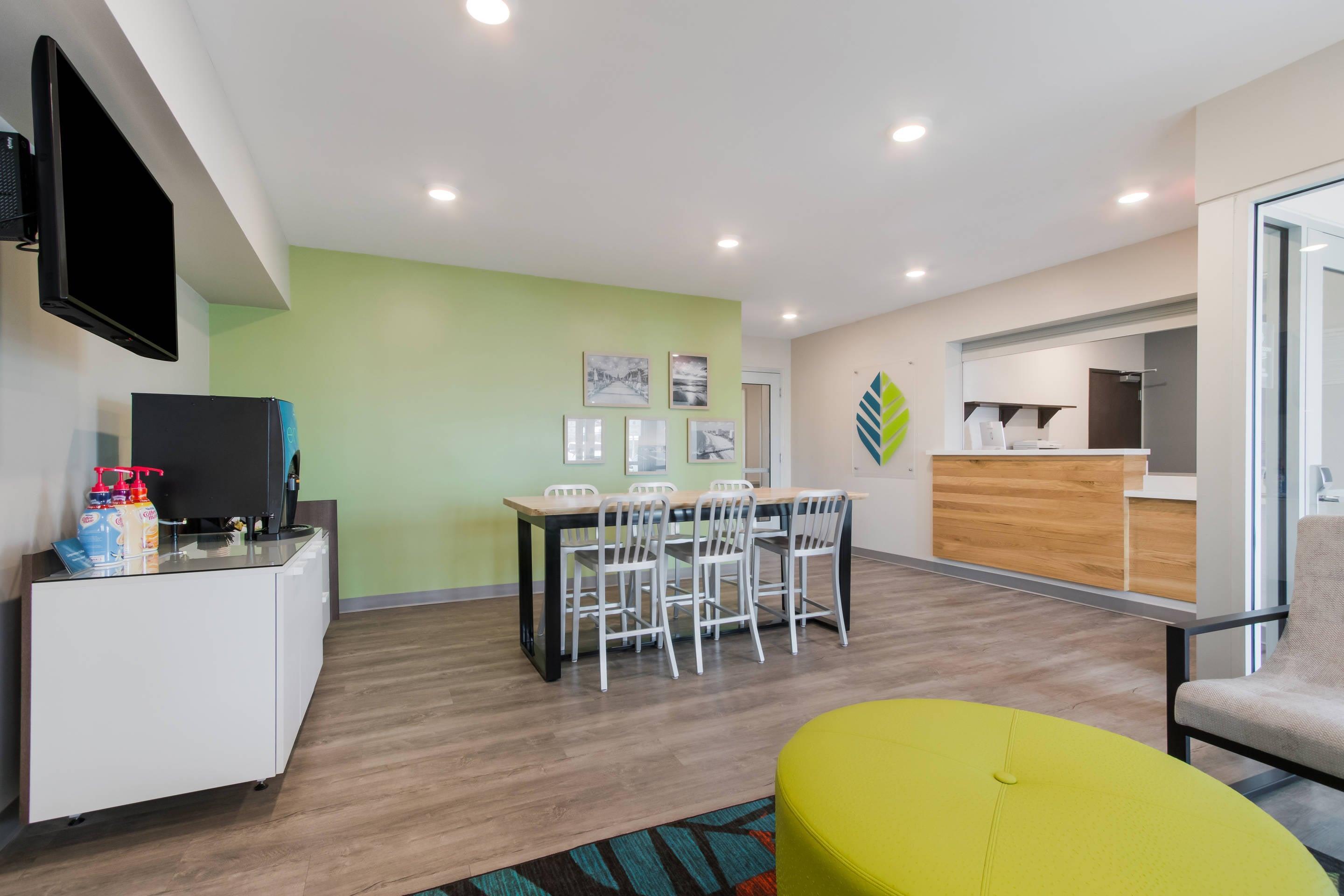 Lobby with sitting area