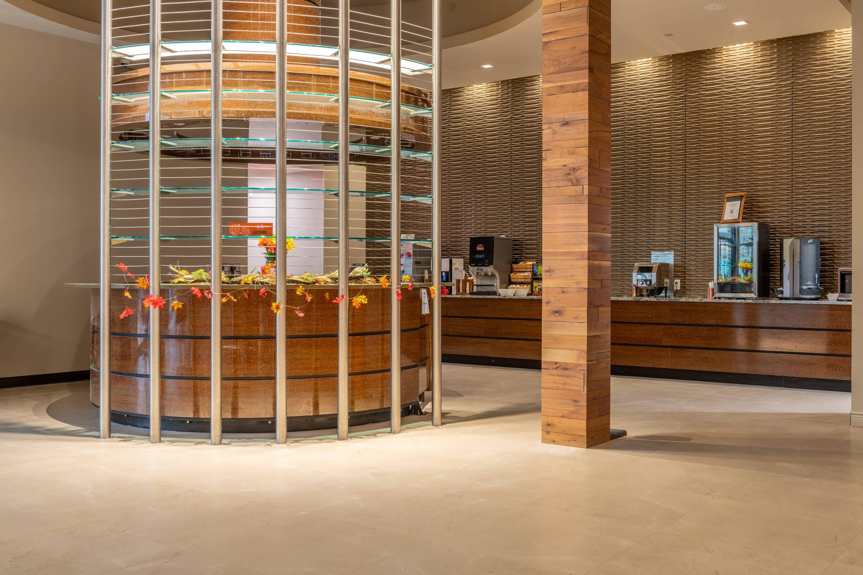 Breakfast area | The Chandler at White Mountains, Ascend Hotel Collection