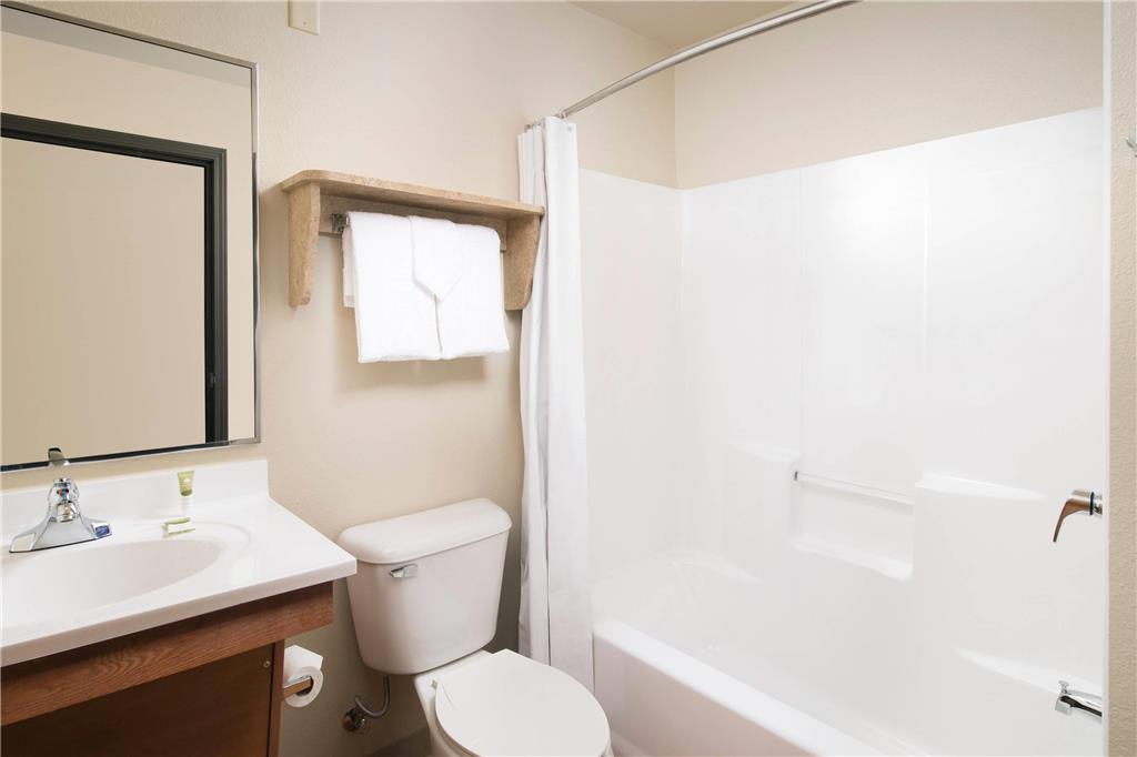 WOODSPRING SUITES SPARTANBURG - DUN-guestroom-Guest Room,Bathroom,On-Site.jpg