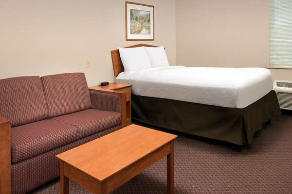  - WoodSpring Suites Lebanon - I-40, Exit 232