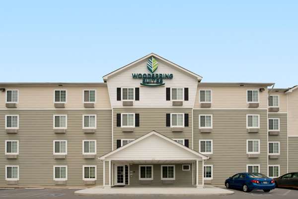Exterior view - WoodSpring Suites Louisville