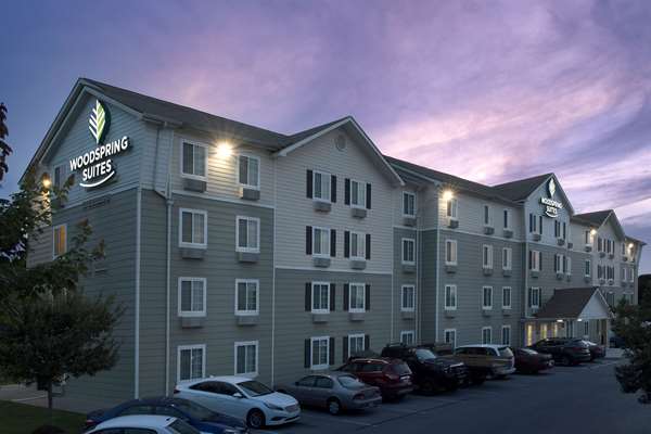 Exterior view - WoodSpring Suites Louisville