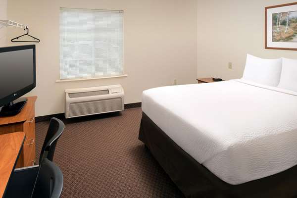  - WoodSpring Suites Louisville