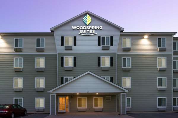 Exterior view - WoodSpring Suites Kennedy Lane Clarksville - I-24, Exit 4
