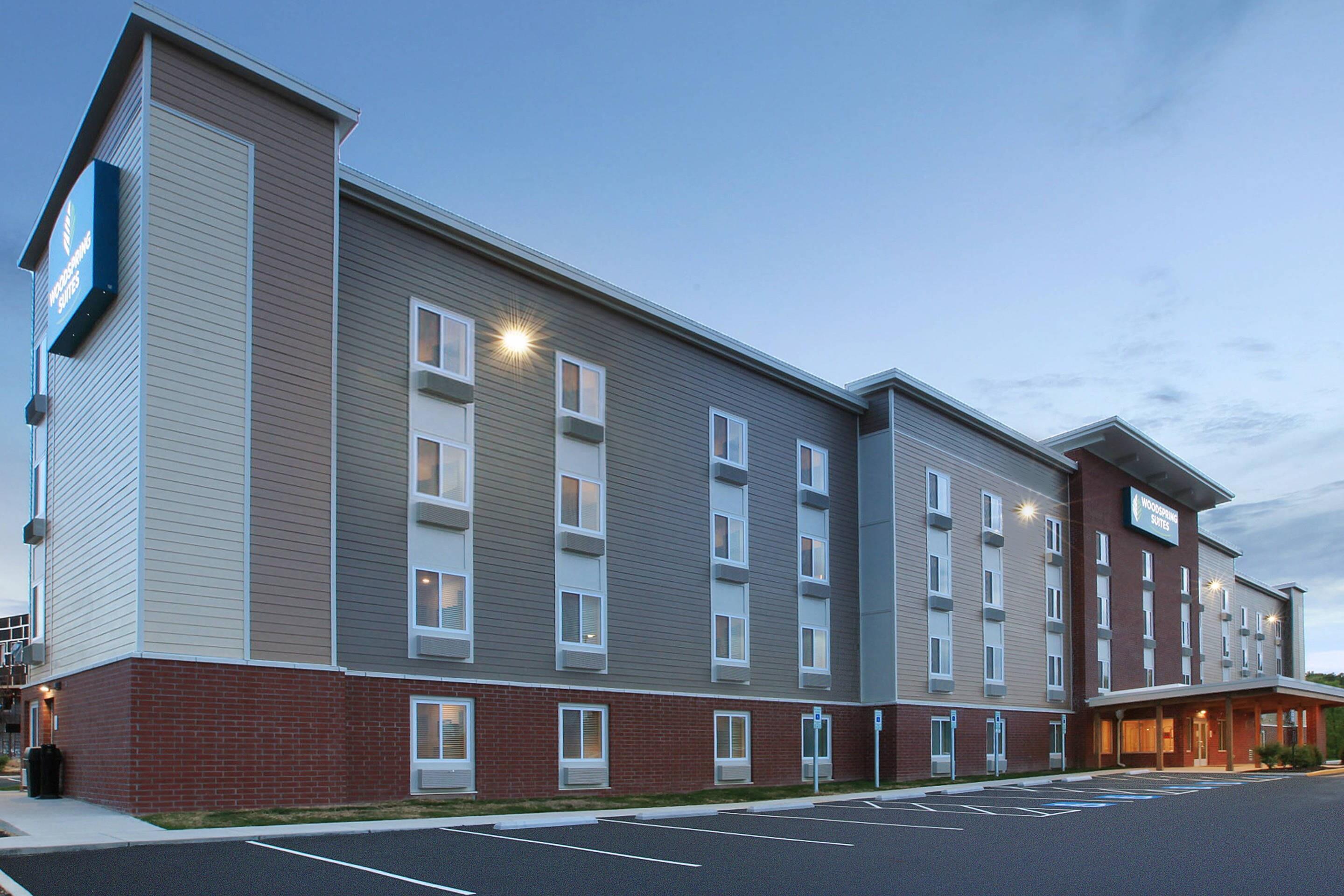 Hotel exterior | WoodSpring Suites Quantico