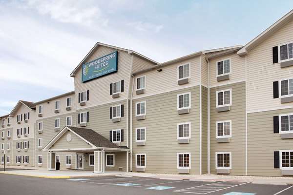 Exterior view - WoodSpring Suites Manassas - I-66, Exit 47