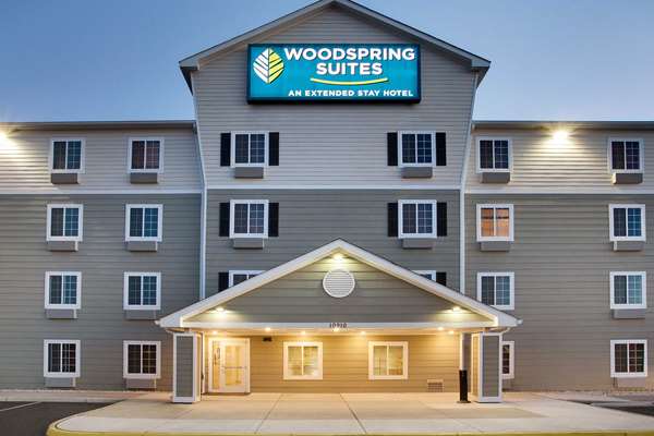 Exterior view - WoodSpring Suites Manassas - I-66, Exit 47