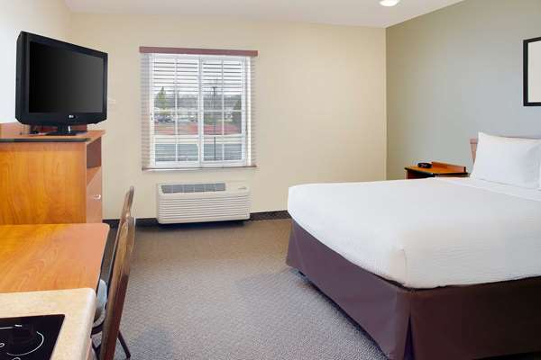  - WoodSpring Suites Manassas - I-66, Exit 47
