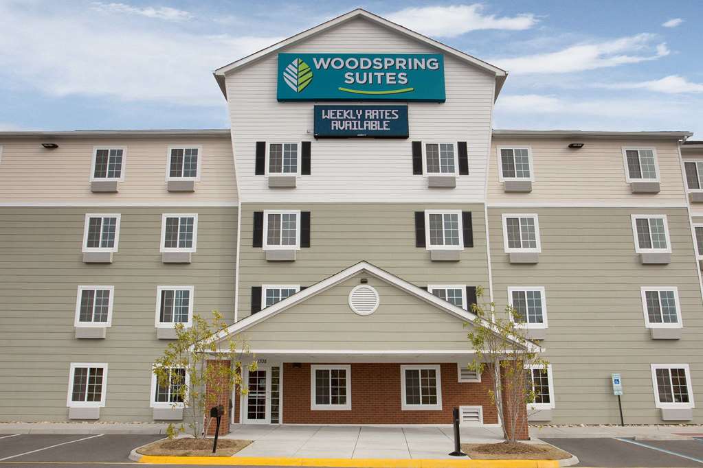 WoodSpring Suites Norfolk Greenbrier