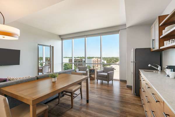 Suite - Hyatt Place Hotel TCU Fort Worth